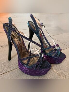 Chinese Laundry Tippy Top Platform Strappy Heels